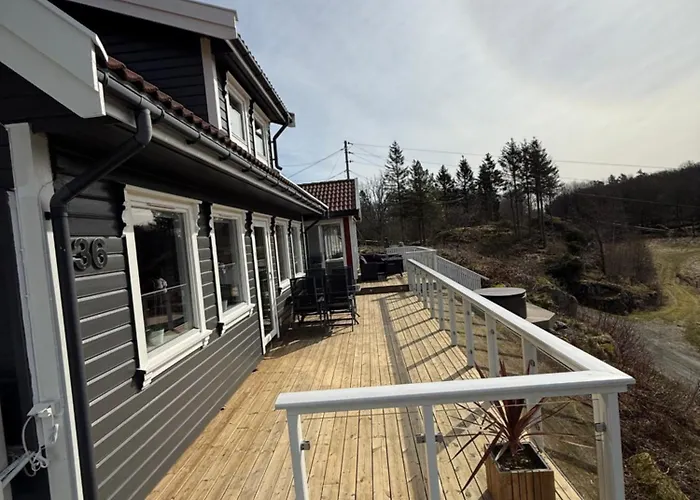 Leilighet Landlig Med Jacuzzi Lyngdal